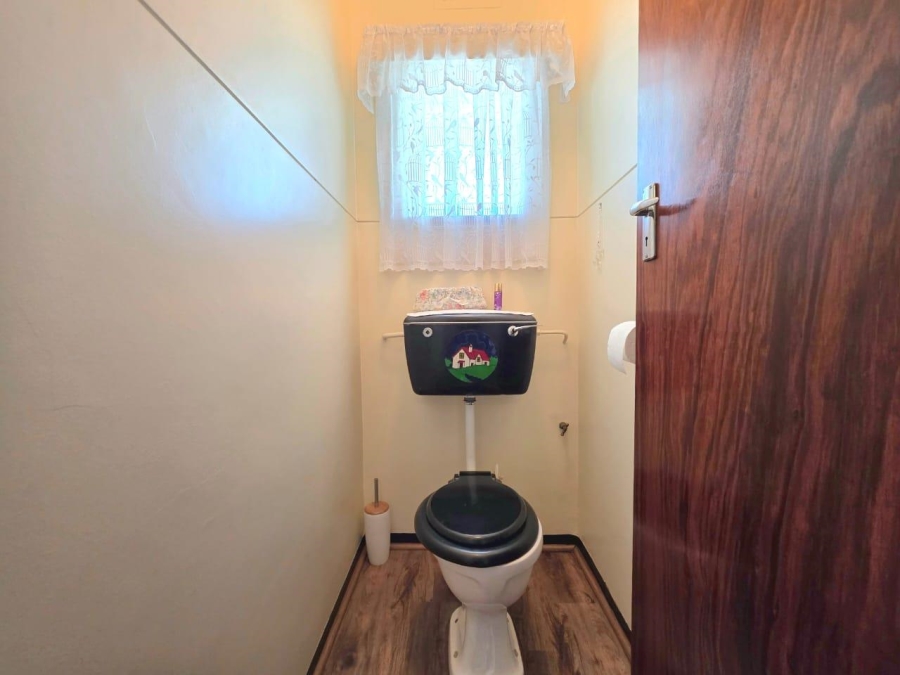 3 Bedroom Property for Sale in Thornton Western Cape